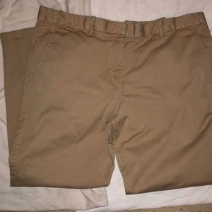 GAP Pants - Gap 16P Broken-In straight khakis jeans GAP Pants - Gap 16P Broken-In straight khakis jeans